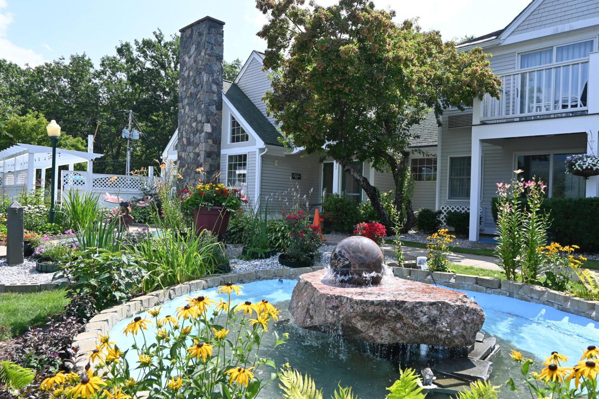 The Lodge At Jackson Village Exteriör bild